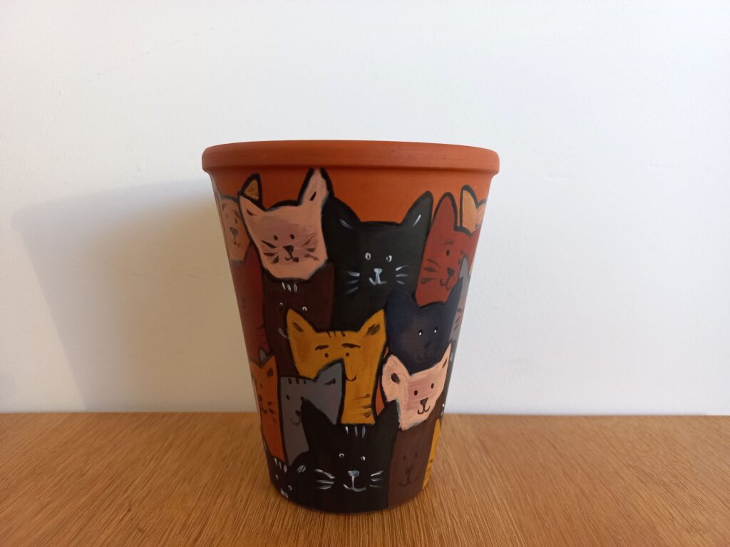 DIY: Terracotta potje met kattenkopjes Afbeelding 10 1024x768